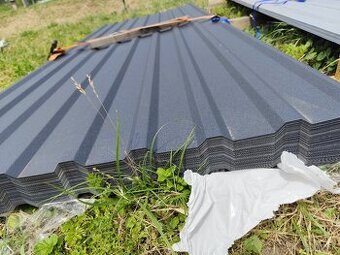 Veľké množstvo zostalo trapézového plechu T18 – 0,45 mm - 1