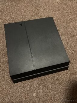 PlayStation 4 500gb – skvelý stav, pripravená na hranie