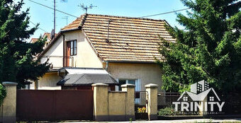 Na predaj 3-izbový podkrovný rodinný dom s garážou v meste N