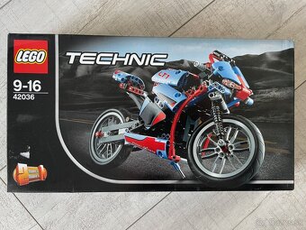 LEGO Technic 42036