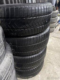 255/40 R20 pirelli