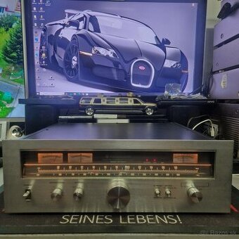 KENWOOD KT-8300...FM/AM stereo tuner...