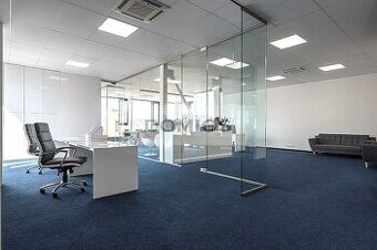 Klim. obchodné priestory (122,50 m2, 1. p., parking, KE-J)