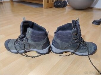 Keen Revel III 44,5/29 cm