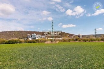 HALO reality - Predaj, záhradný pozemok   5755 m2 Bratislava