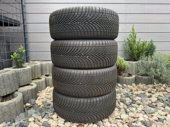225/45 R17