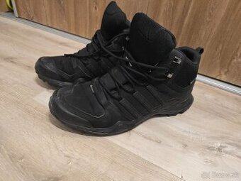 Adidas Terrex 46 čierne