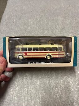 Predam  modely autobusov od atlas - 1