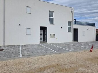 CHORVÁTSKO - Apartmán v pokojnej lokalite - SABUNIKE, Nin