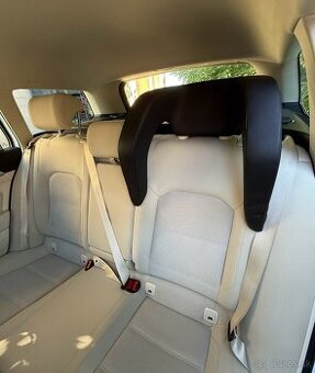 VW, Seat - detská opierka hlavy, barany