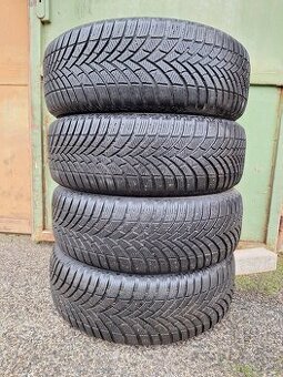 225/60 R18 Semperit