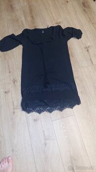 Sifonove čierne saty