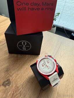 OMEGA swatch : mission to mars