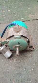 Motor - 1