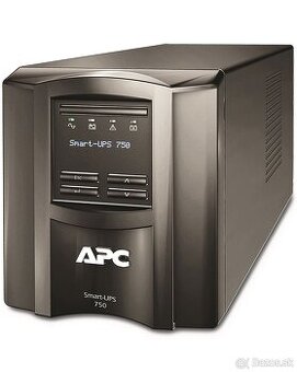 Záložný zdroj 2 mesiace používaný APC Smart UPS 750