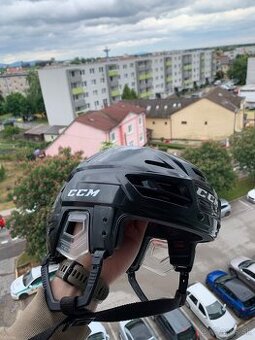 Prilba CCM RES 300 - M