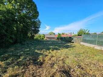 Pozemok s projektom RD bungalov