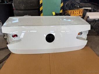 Kufor zadná kapota VW Passat B8 2019 lift kufrove dvere