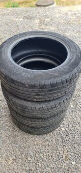 Celoročne Pneu 235/60 r18