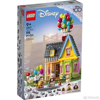 LEGO Disney 43217 Domček z filmu Hore Nové