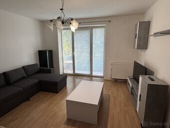 3- izbový byt na Lánskej PRENÁJOM