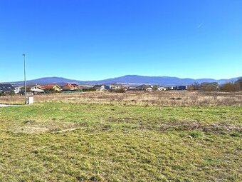 Pozemok s výhľadom na Slanské vrchy - Košice