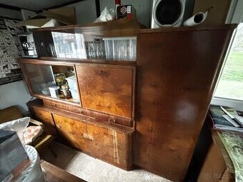 Predám starožitný sekretár