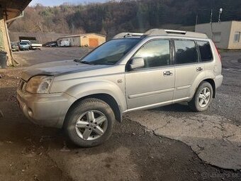 Nissan X- Trail  2.5 LPG
