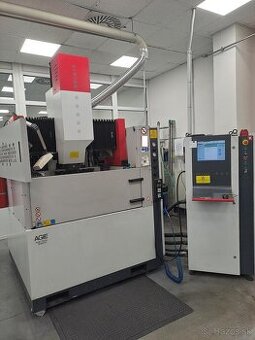 Elektroerozivní drátová řezačka AGIE AGIETRON SPIRIT 8184