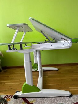 Detský rastúci stôl