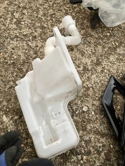 nadobka ostrikovacu skoda octavia iv 4