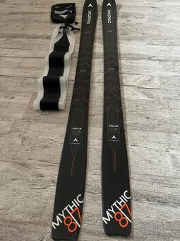 Lyže Dynastar Mythic