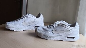TENISKY NIKE VELKOST 45