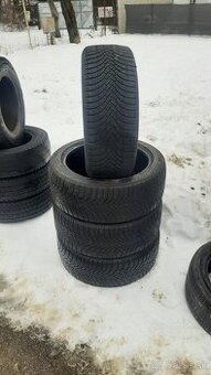 235/45r18 98V Falken zimne