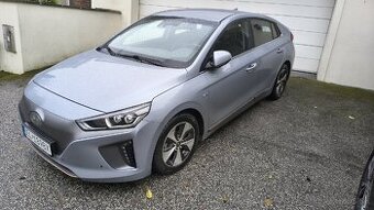 Hyundai Ioniqe elektic LED