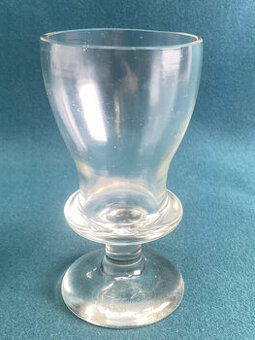 Starožitný pohár na stopke 19storočie