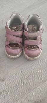 Topánky pre dievčatko