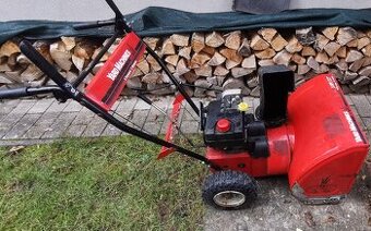 Predám snežnú frézu Yard Machines 5 HP