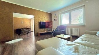 NA PREDAJ rodinný dom , Mojmírovce - 1