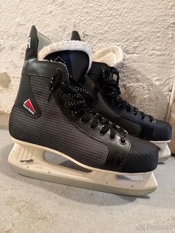 Korčule na ľad zn. Vecra