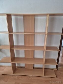 Knižnica- polica