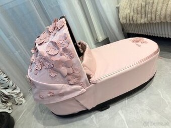 Cybex Priam vanička Simply Flowers pink 4.0