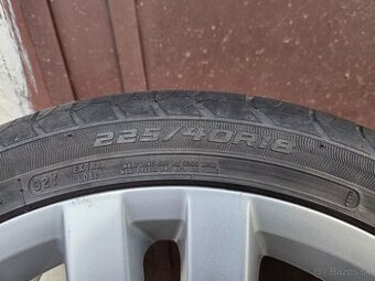 Letné 225/40 R18