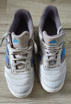 Halovky Adidas sala