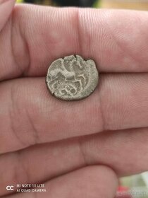 predam keltsku mincu, Drachma- Pictones