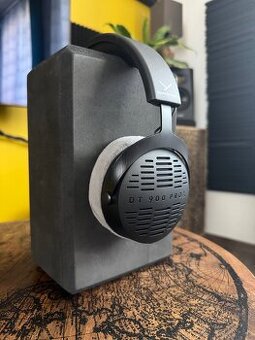 beyerdynamic DT 900 PRO X