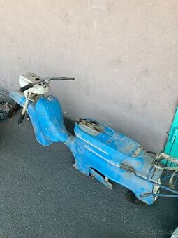 Náhradné diely, 2 rozobraté motorky Jawa Pionier 20