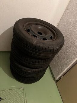 Plechové disky + pneumatiky na predaj