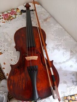 PONUKA ,PREDAM STARÚ VIOLU BEZ PRASKLIN