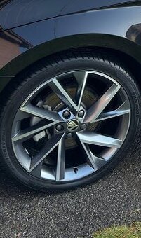 ŠKODA SUPERB 2020 SPORTLINE R19 VEGA